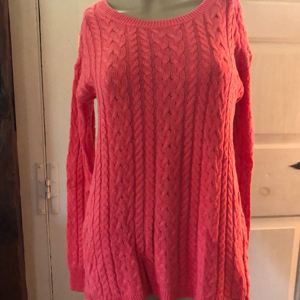 Women’s MD American Eagle sweater